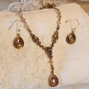 Vintage Avon Teardrop Style Gold-Tone Gift Set
